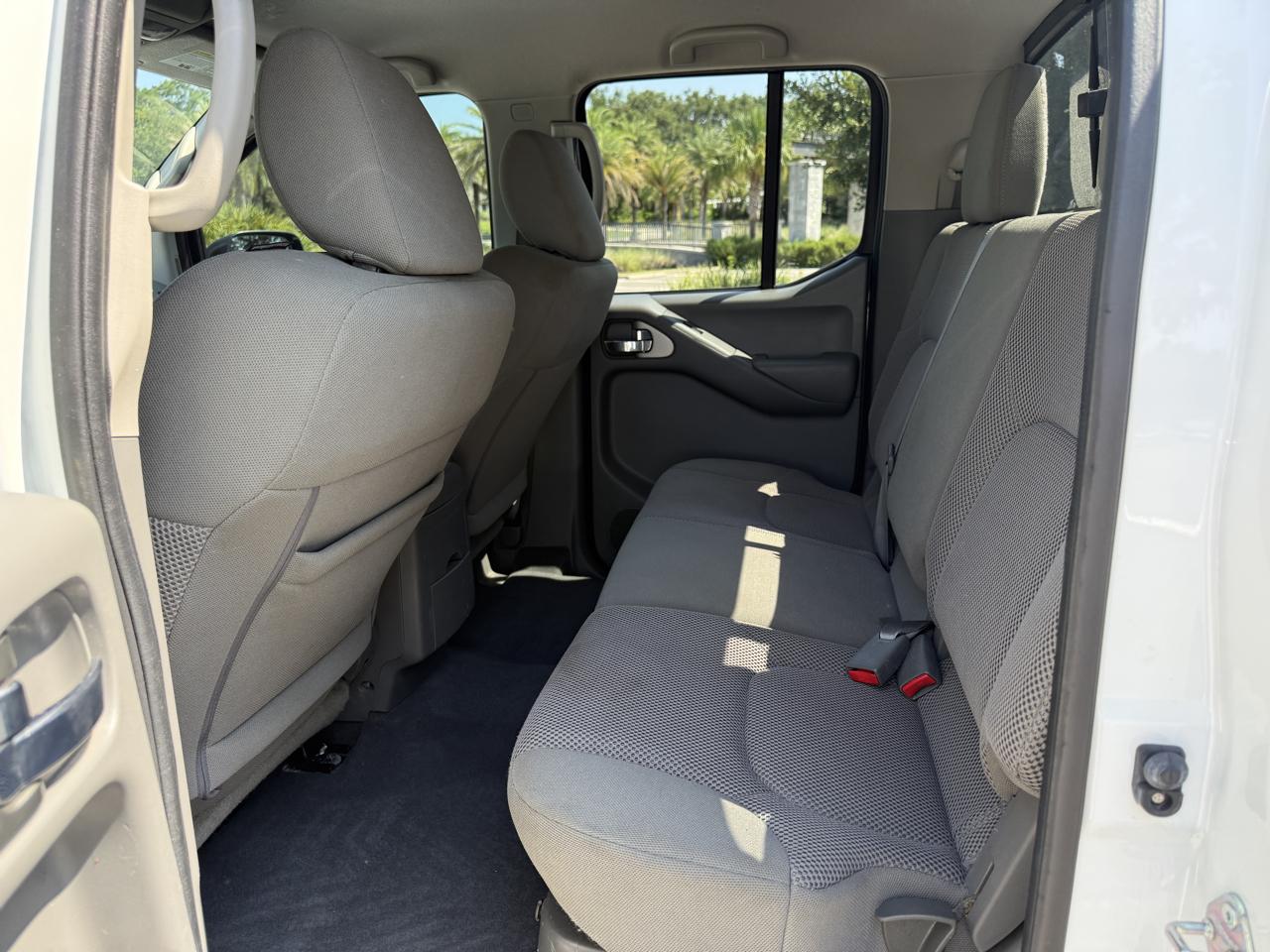 Nissan Frontier  2019