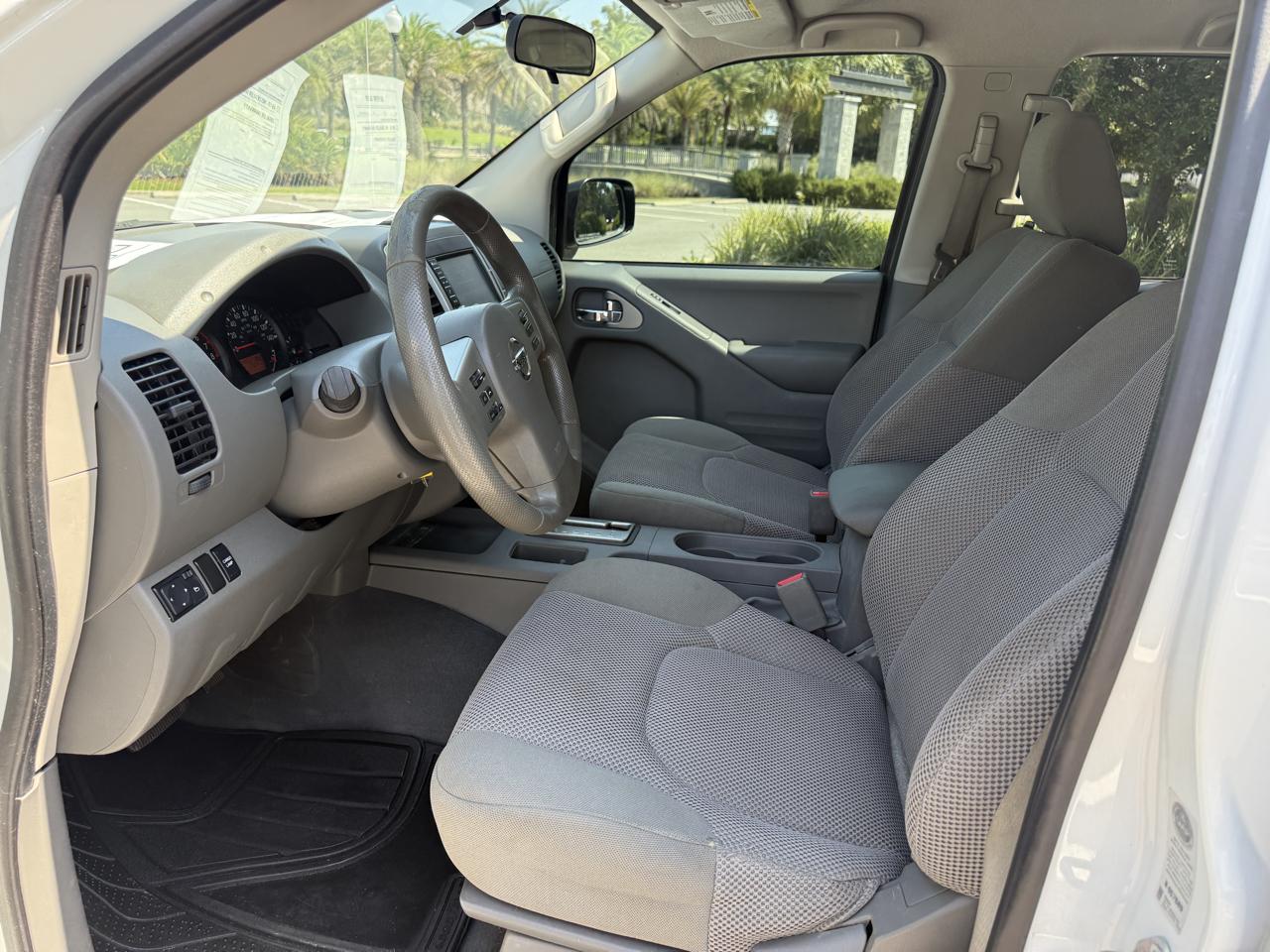 Nissan Frontier  2019