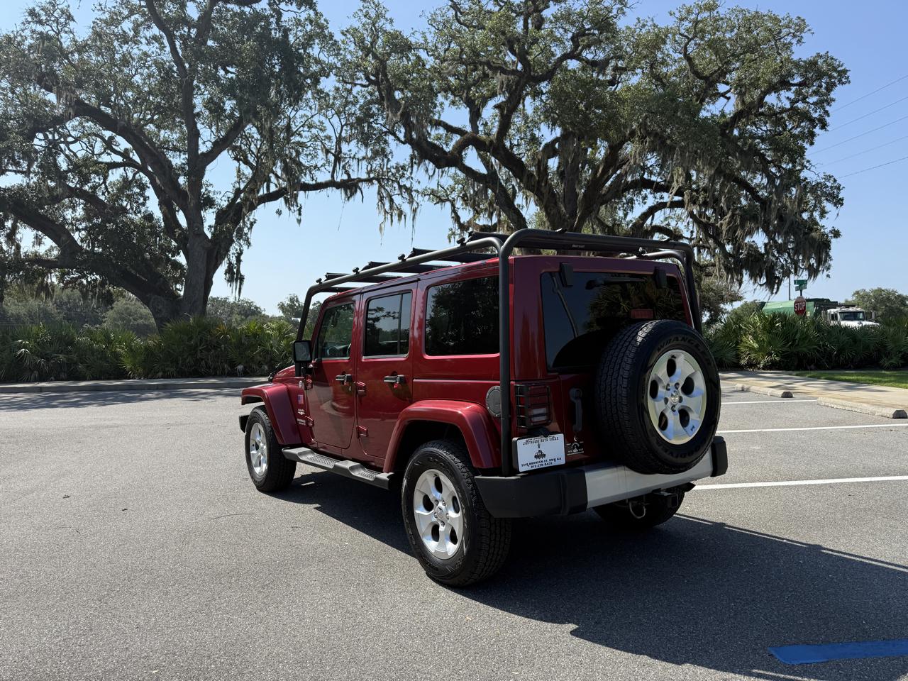Jeep Wrangler Unlimited Sahara 4WD 2013