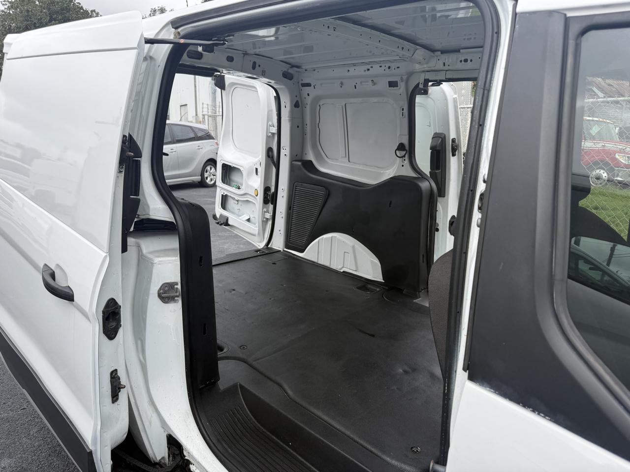 Ford Transit Connect Cargo Van XL LWB w/Rear 180 Degree Door 2017