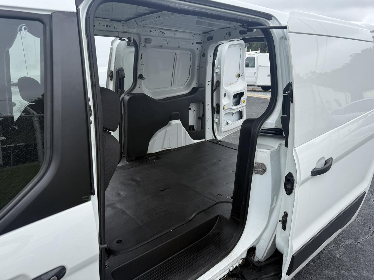 Ford Transit Connect Cargo Van XL LWB w/Rear 180 Degree Door 2017
