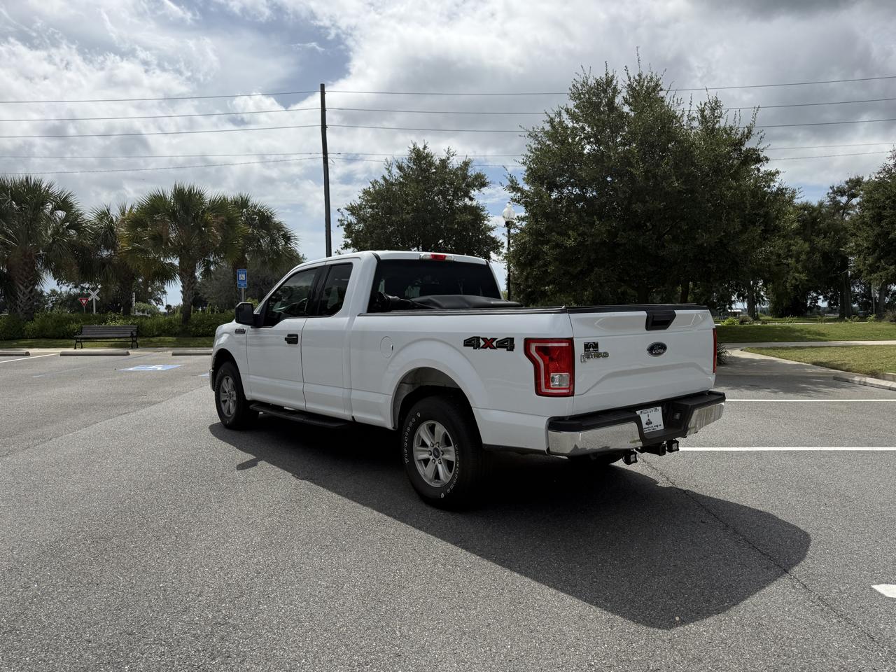 Ford F-150 XLT SuperCab 6.5-ft. Bed 4WD 2017