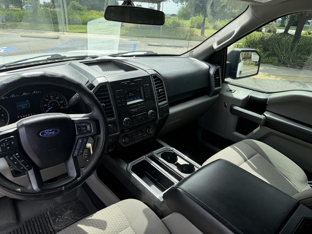 Ford F-150 XLT SuperCab 6.5-ft. Bed 4WD 2017