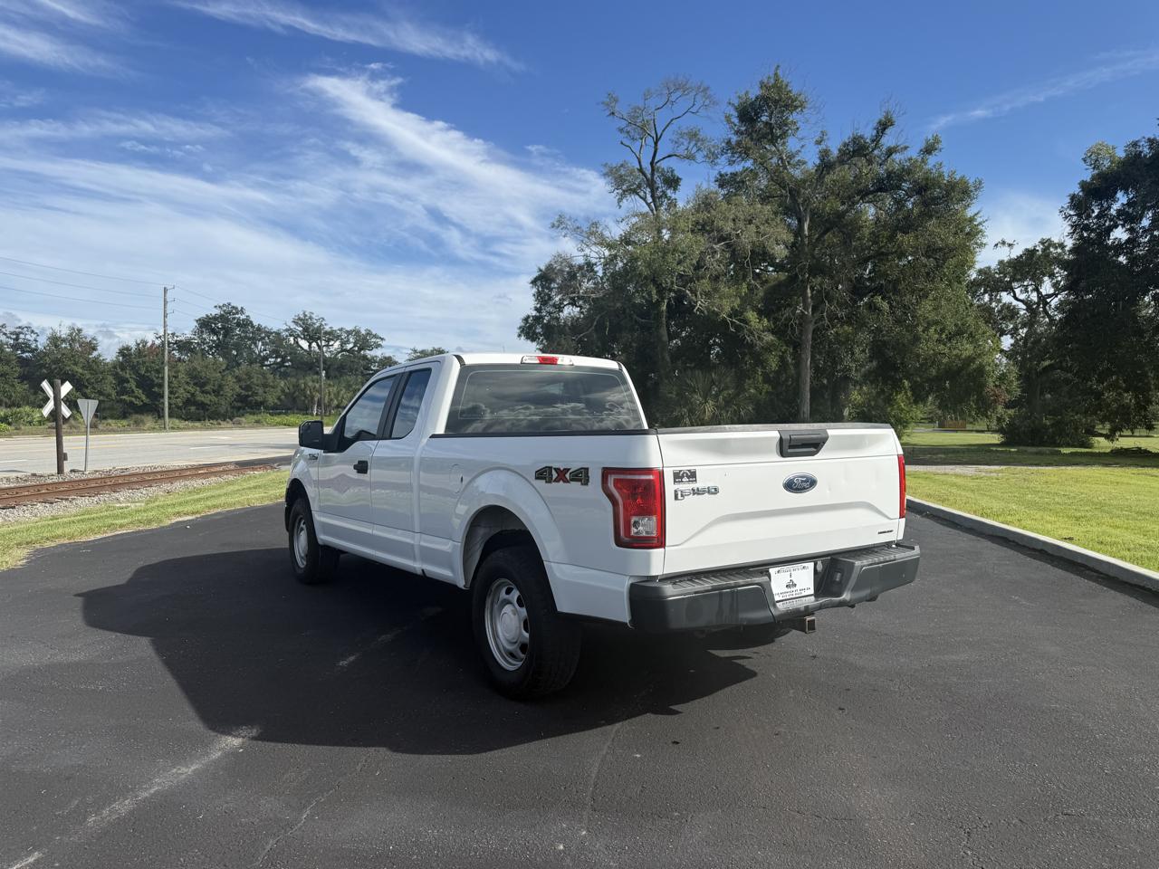 Ford F-150 XL SuperCab 6.5-ft. Bed 4WD 2015