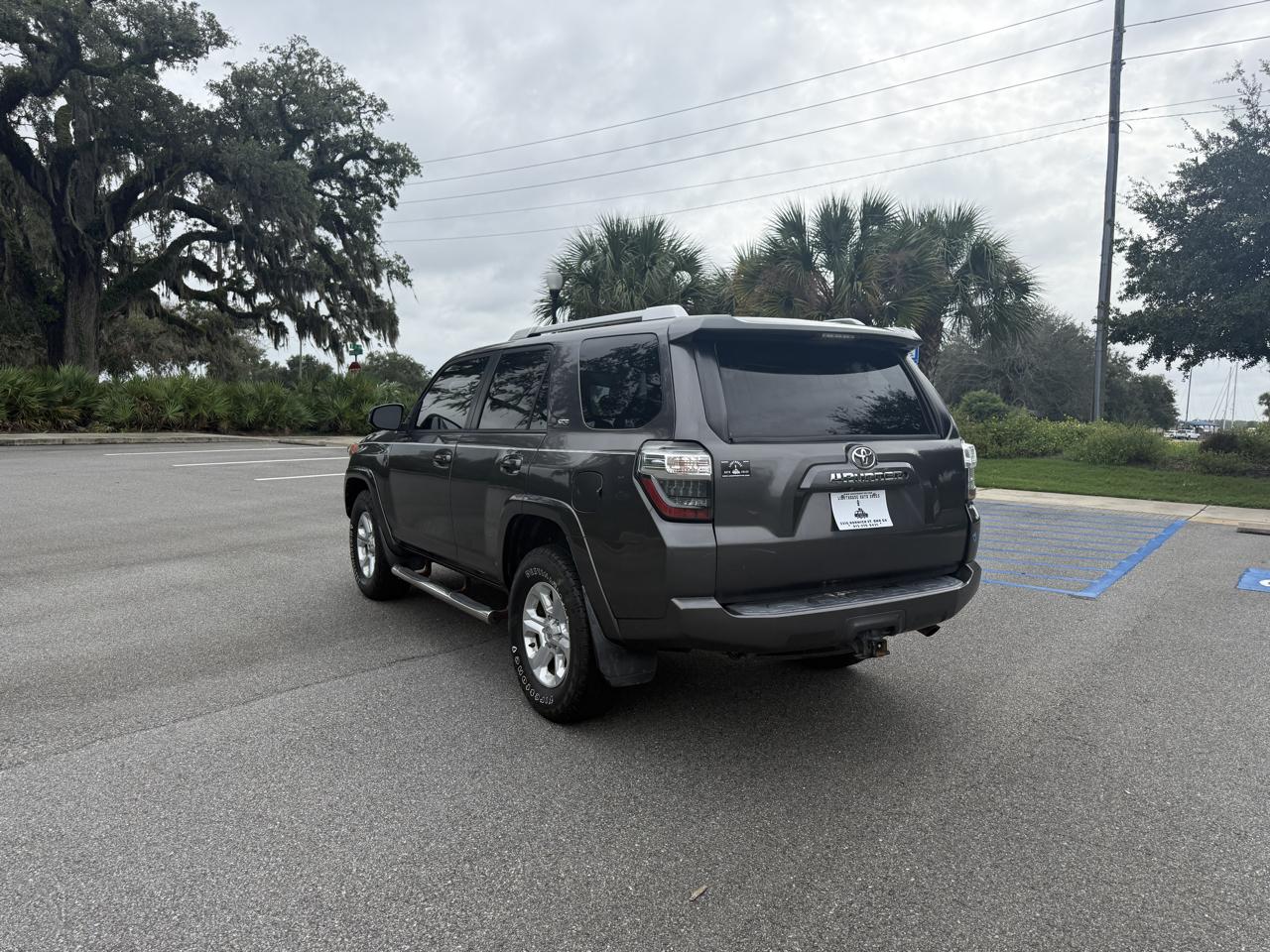 Toyota 4Runner SR5 2WD 2014