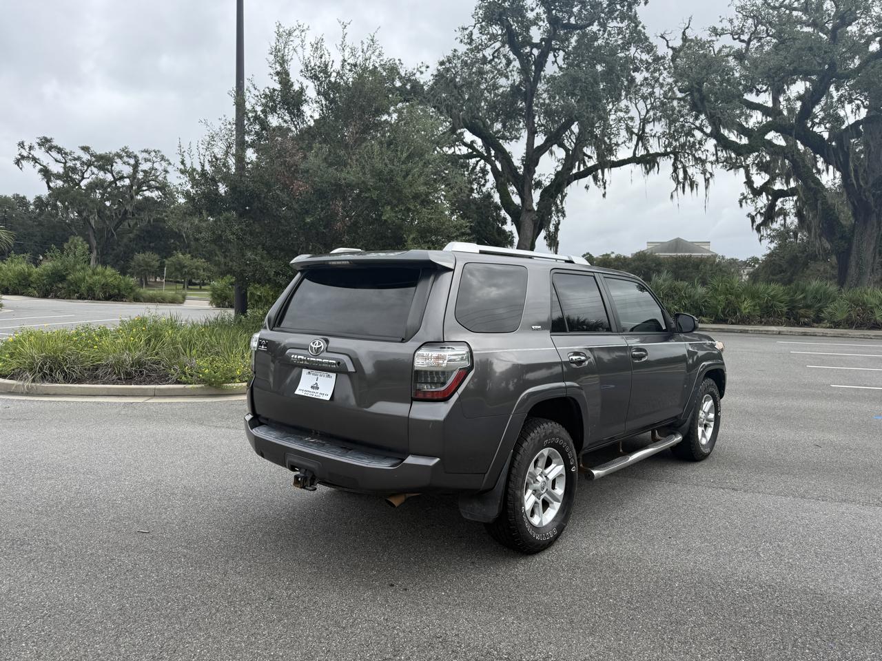 Toyota 4Runner SR5 2WD 2014