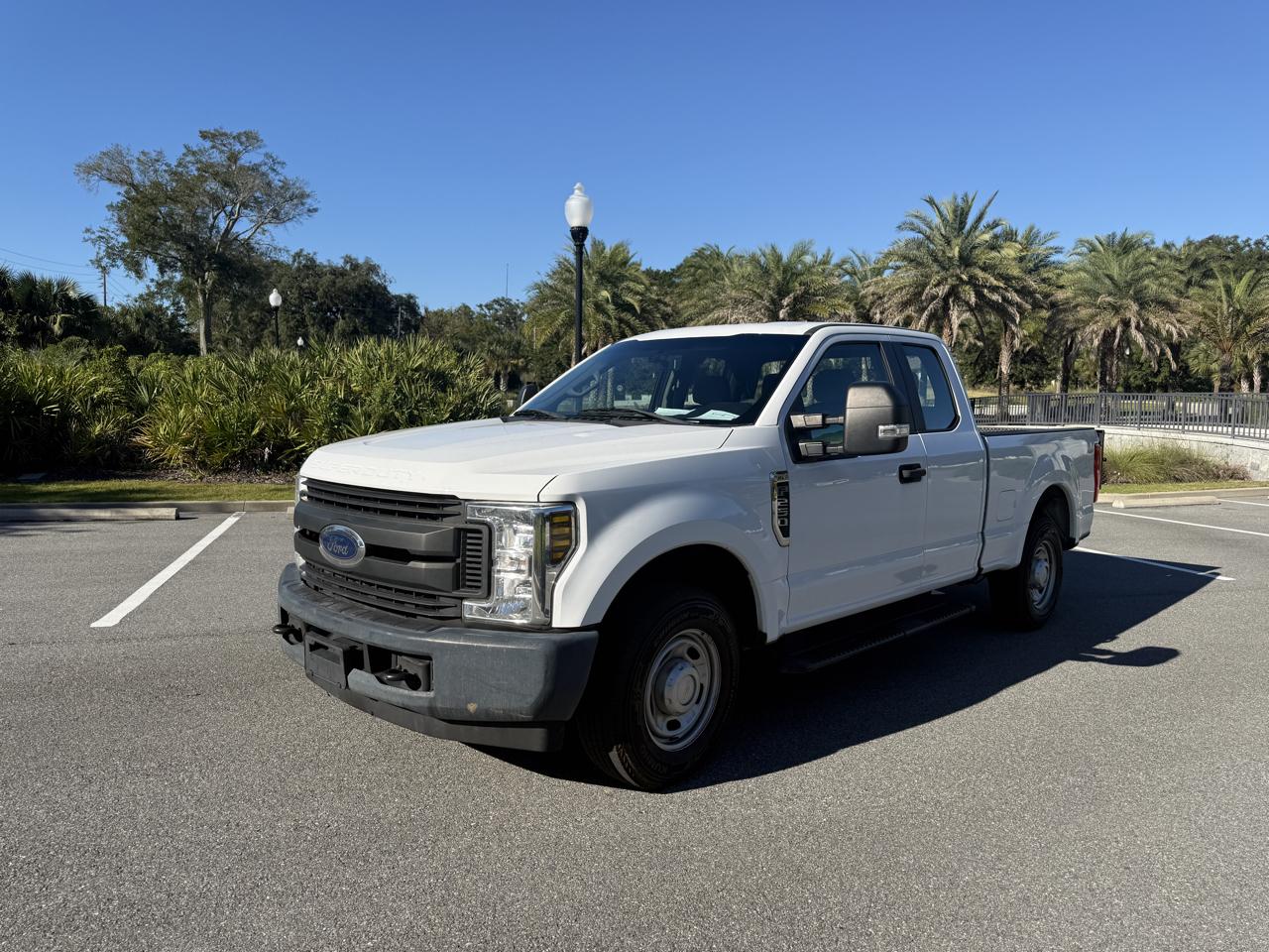 Ford F-250 SD XL SuperCab Long Bed 2WD 2018