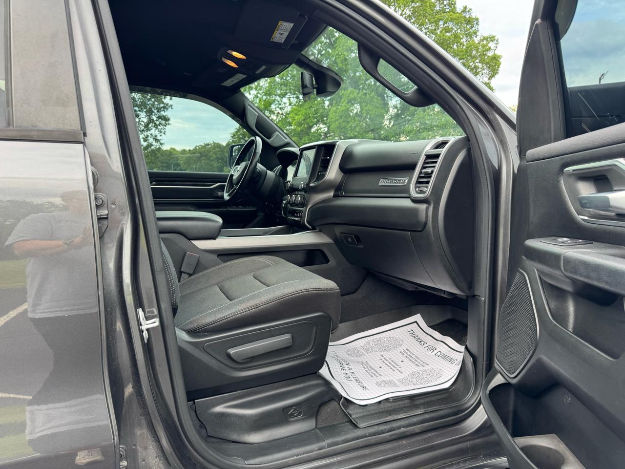 RAM 1500 Big Horn Crew Cab SWB 4WD 2019