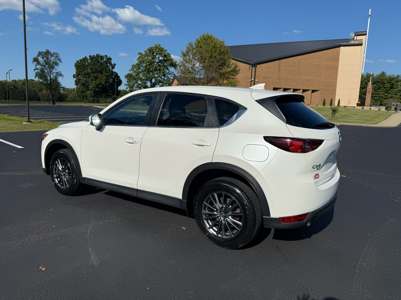 2020 Mazda CX-5 Touring photo 3