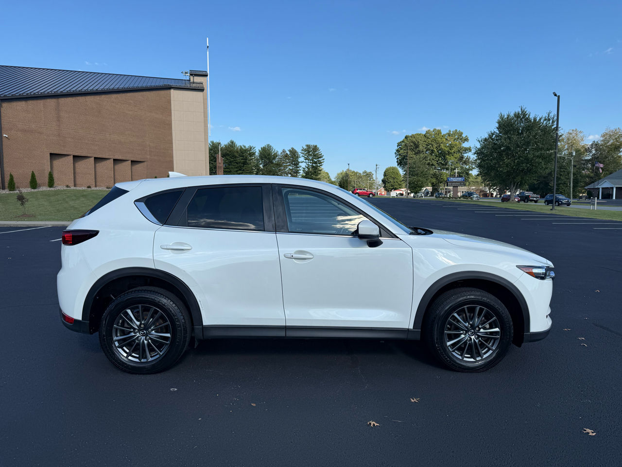 2020 Mazda CX-5 Touring photo 5