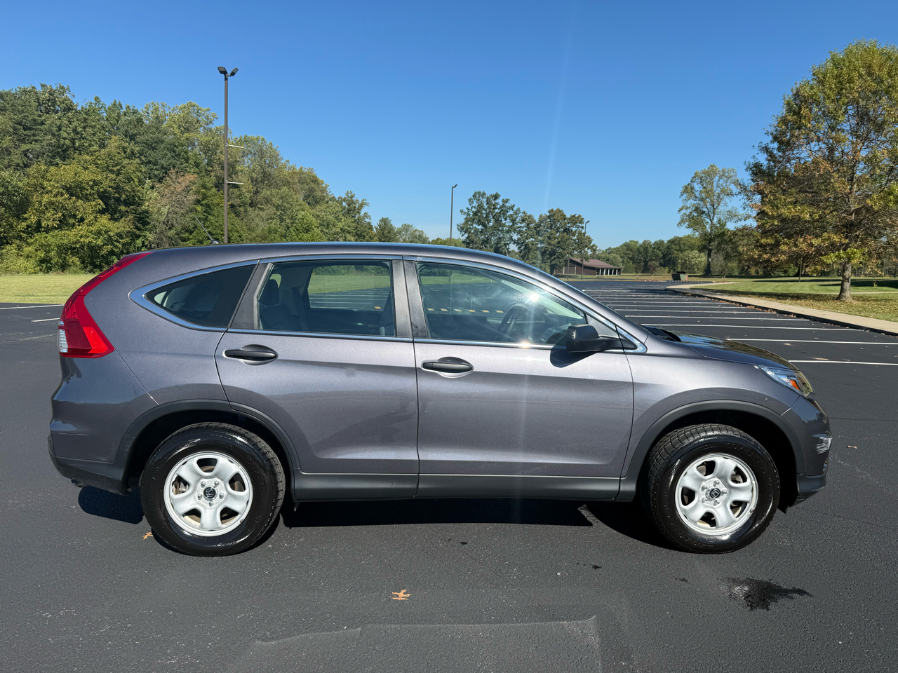 2016 Honda CR-V LX photo 3