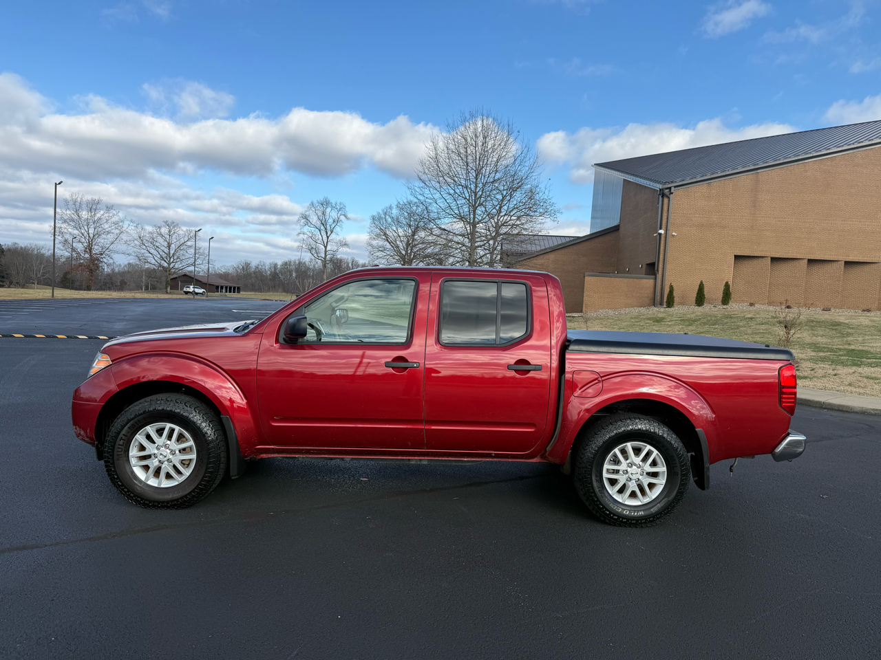 Nissan Frontier SV Crew Cab 4WD 2014