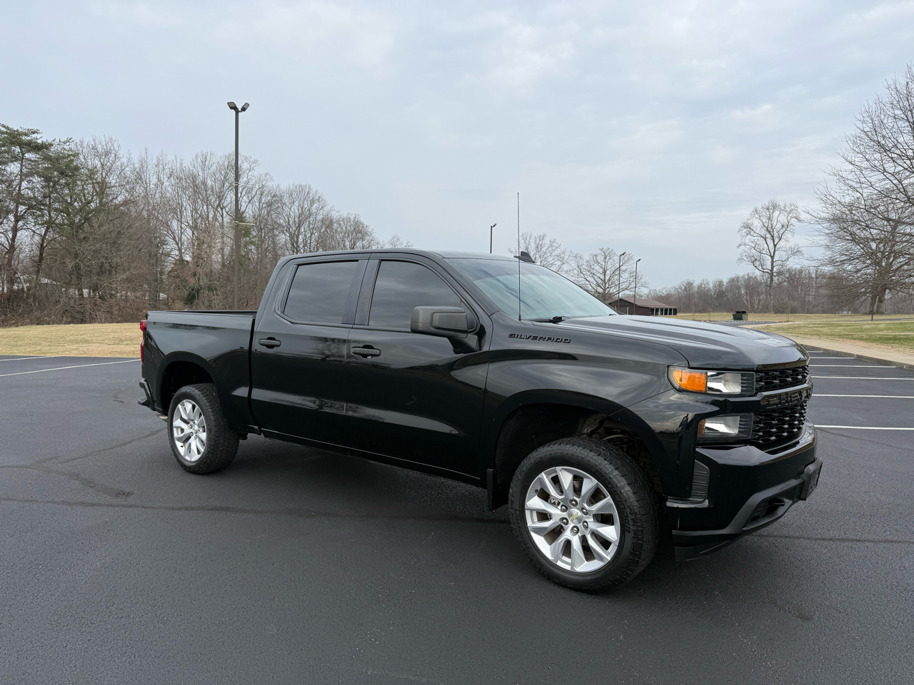 Chevrolet Silverado 1500 Custom Crew Cab Short Box 4WD 2021