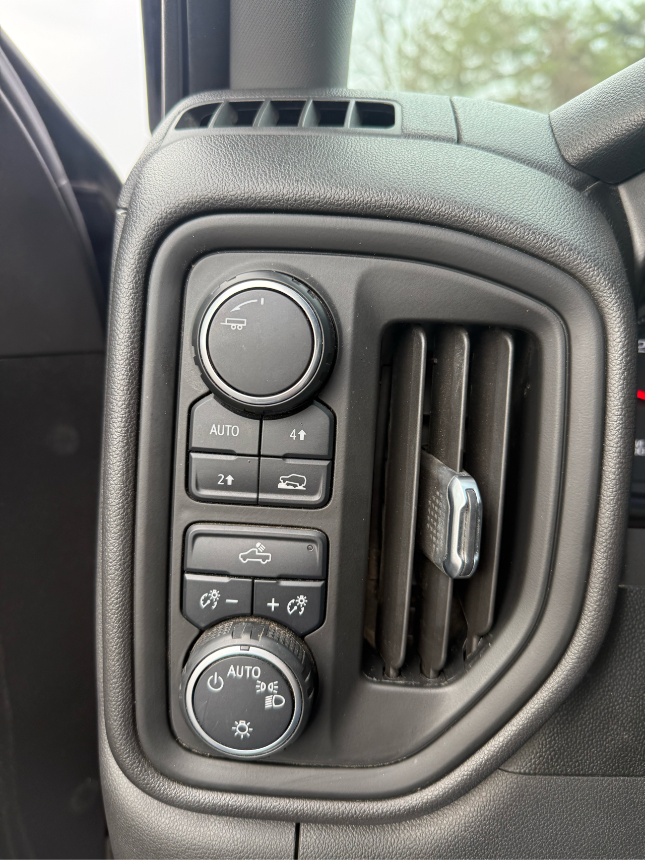 Chevrolet Silverado 1500 Custom Crew Cab Short Box 4WD 2021