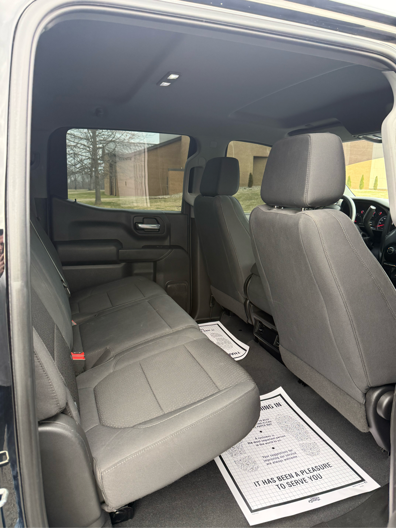 Chevrolet Silverado 1500 Custom Crew Cab Short Box 4WD 2021