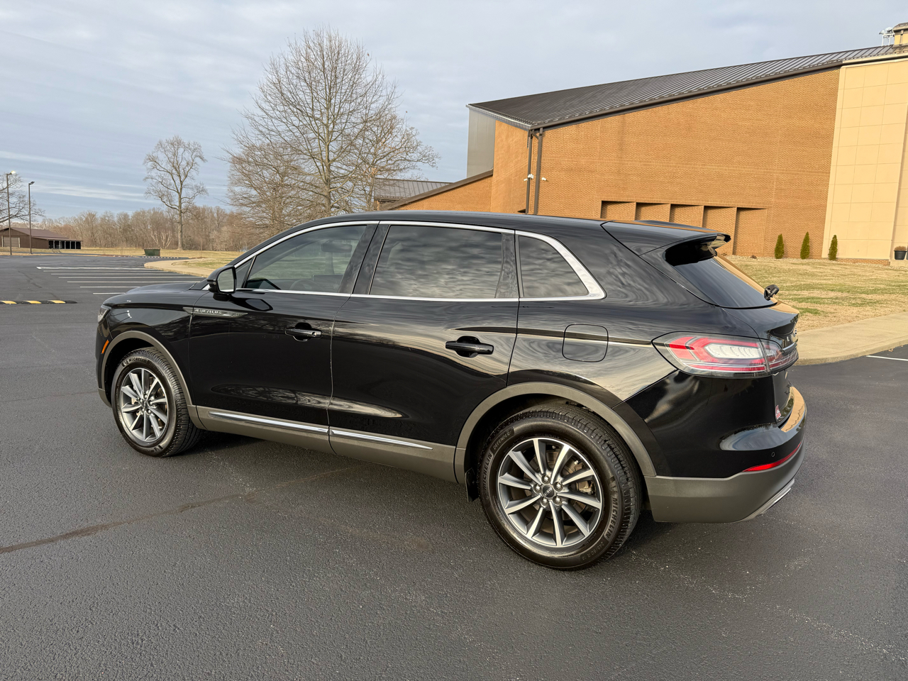 Lincoln Nautilus Standard FWD 2021