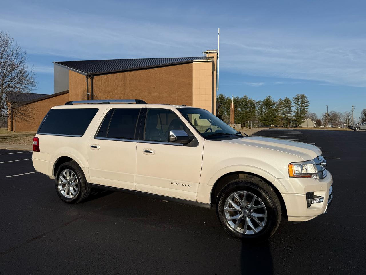 Ford Expedition EL Platinum 4WD 2017