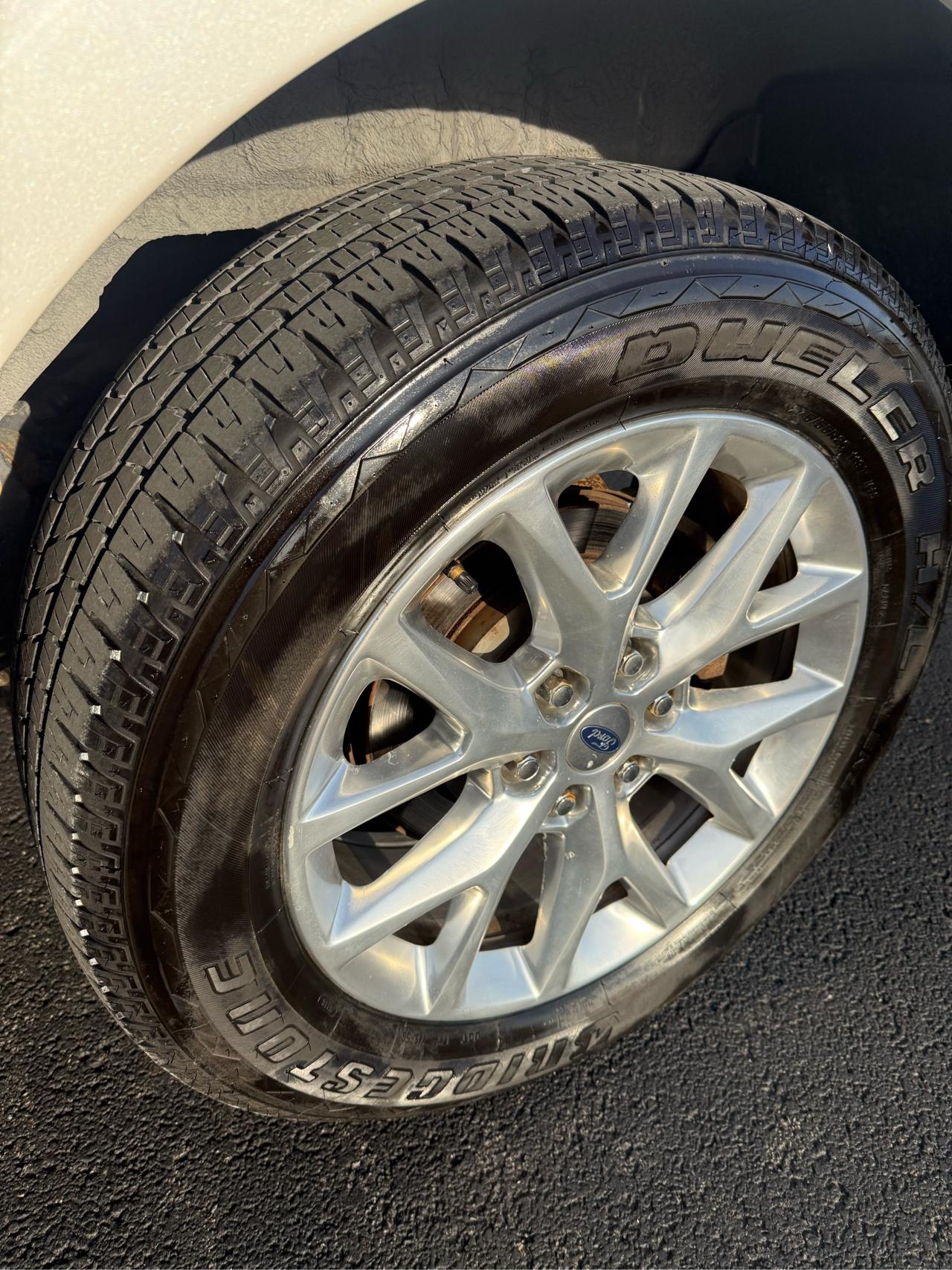 Ford Expedition EL Platinum 4WD 2017