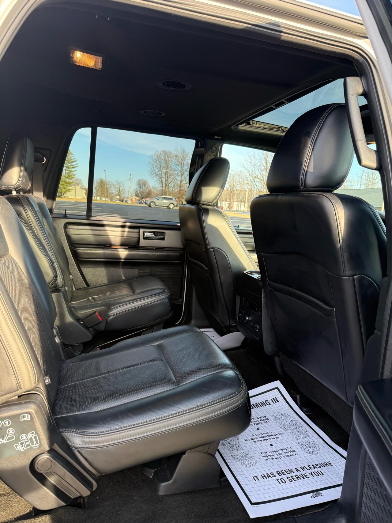 Ford Expedition EL Platinum 4WD 2017