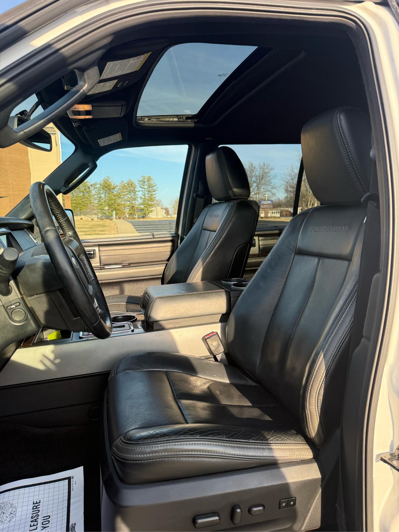 Ford Expedition EL Platinum 4WD 2017