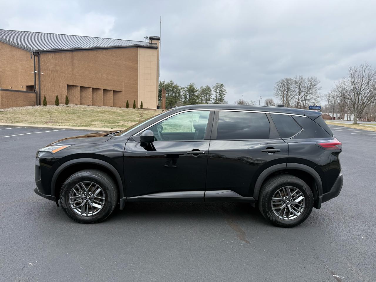 Nissan Rogue S AWD 2021
