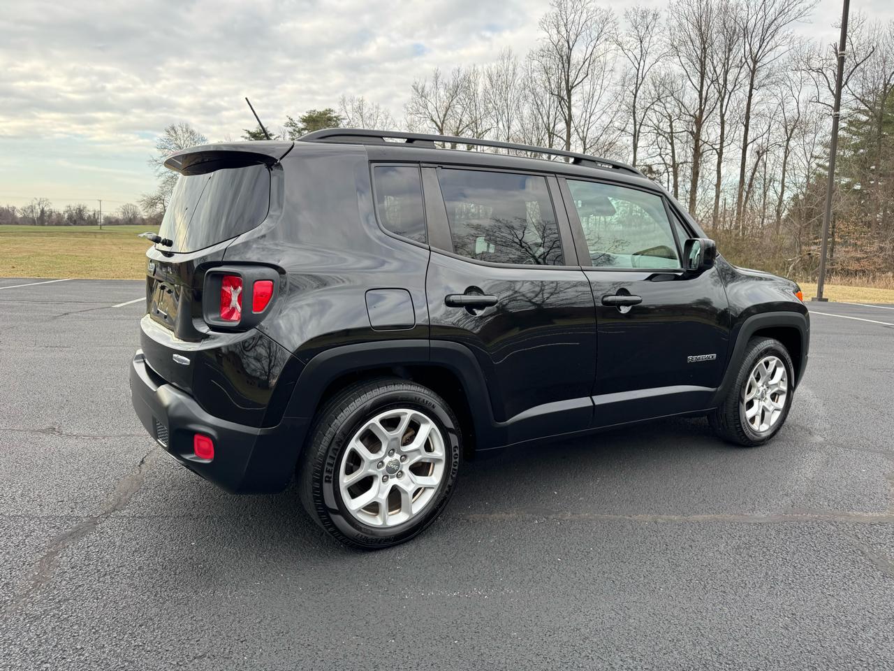 Jeep Renegade Latitude FWD 2017