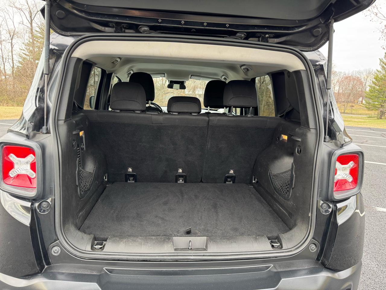 Jeep Renegade Latitude FWD 2017