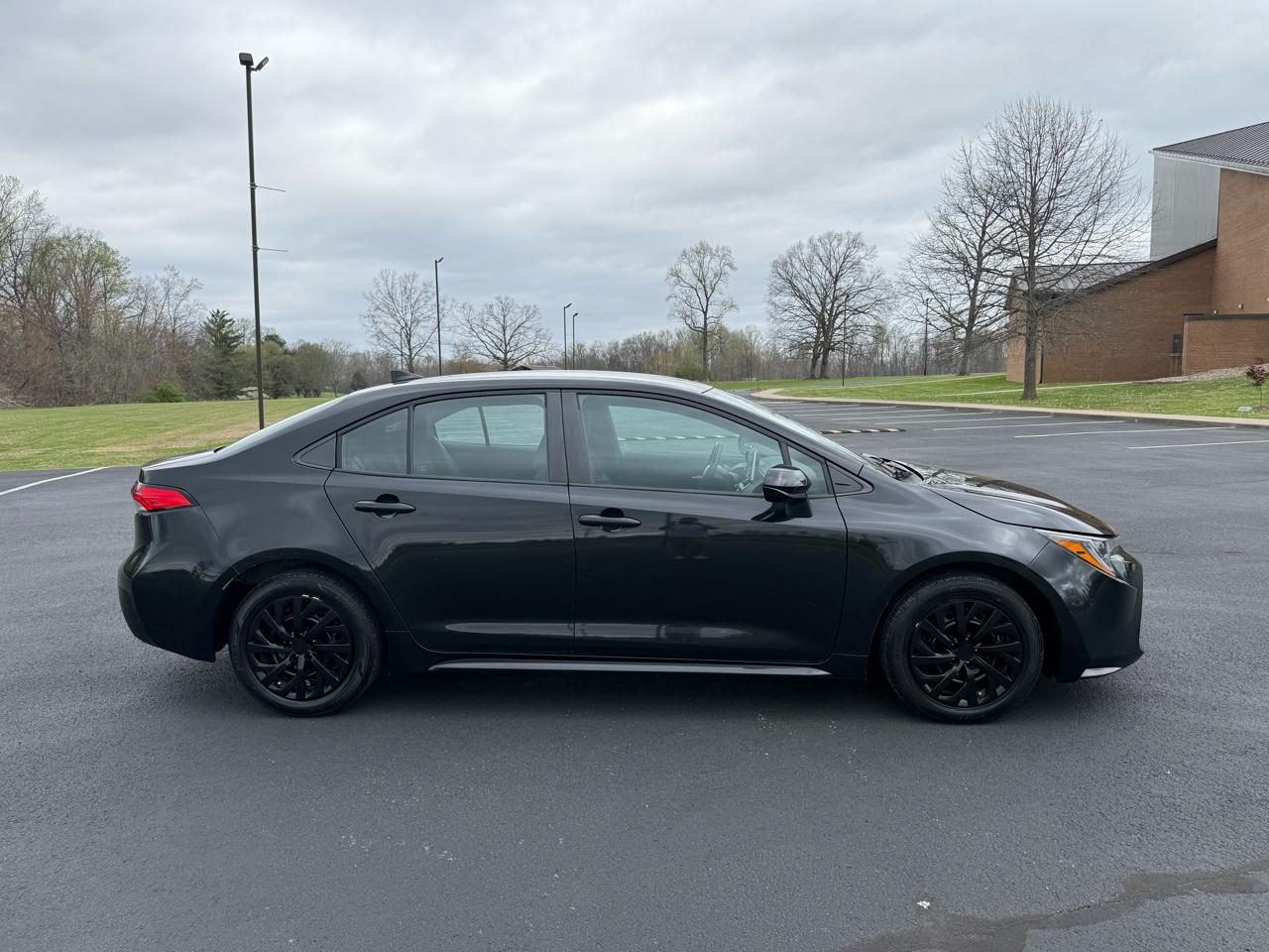 Toyota Corolla LE 2020