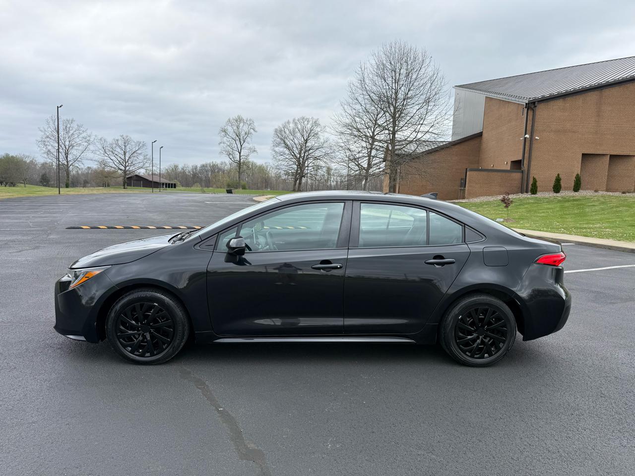 Toyota Corolla LE 2020