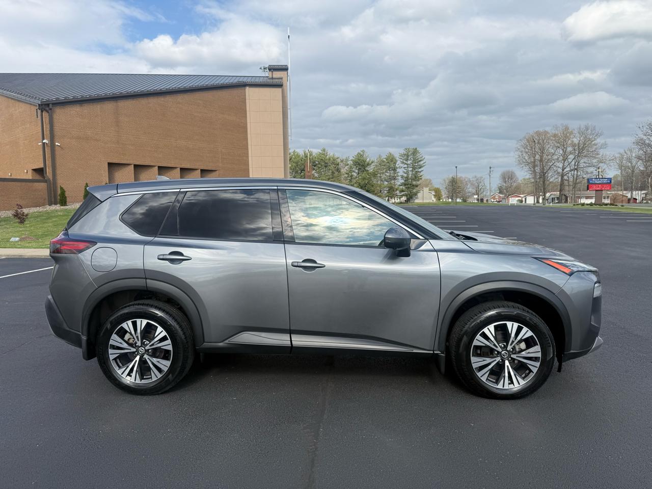 Nissan Rogue SV AWD 2021