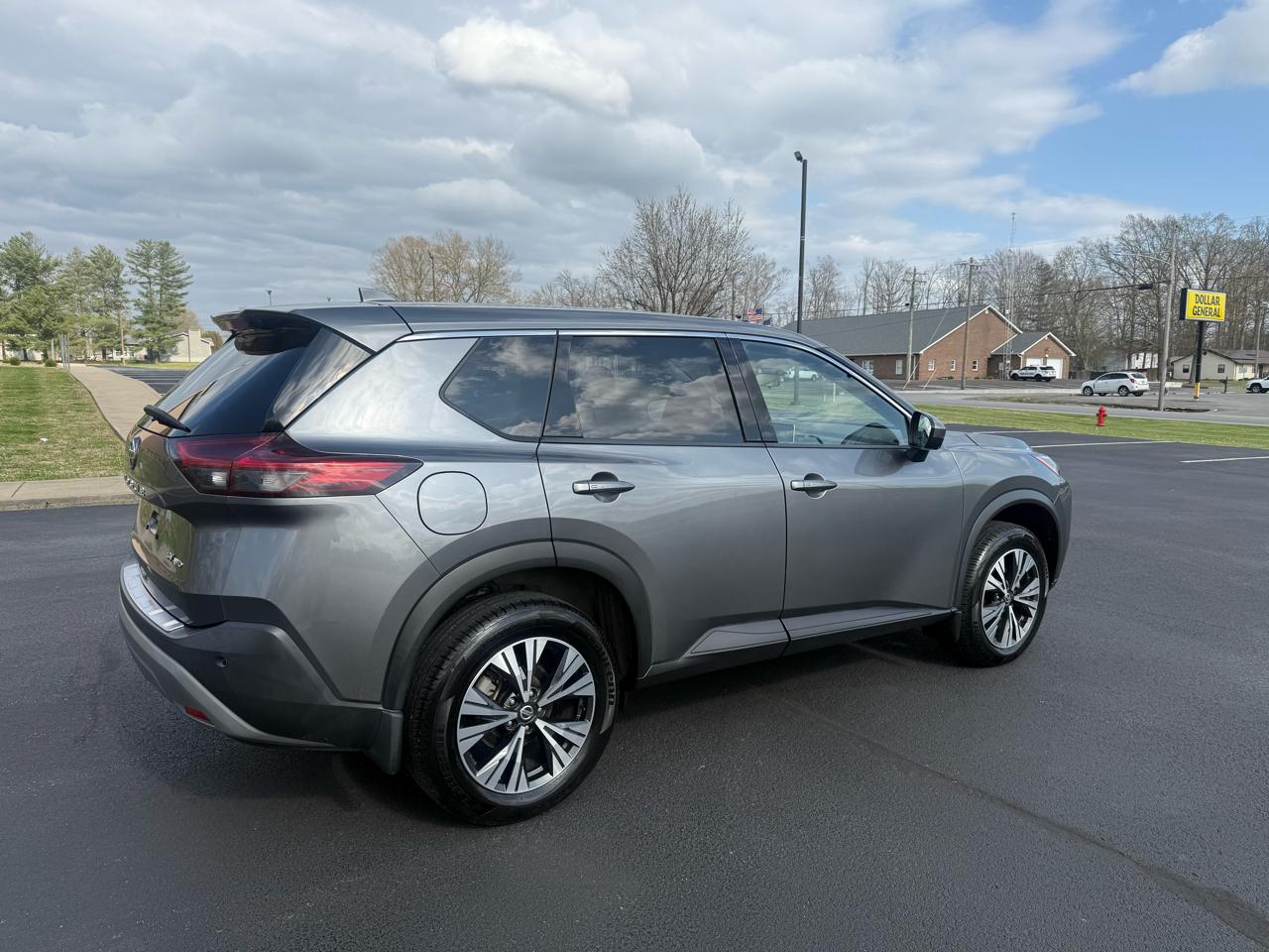 Nissan Rogue SV AWD 2021