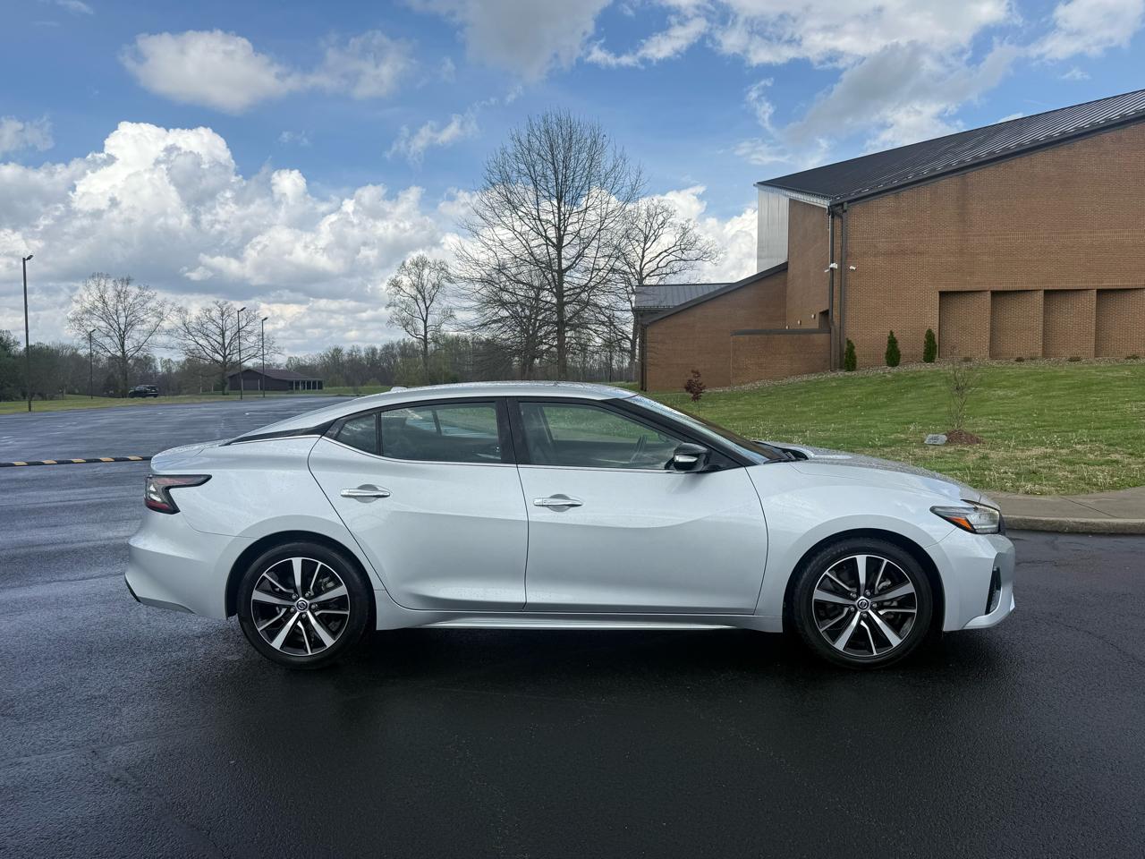 Nissan Maxima 3.5 SV 2022
