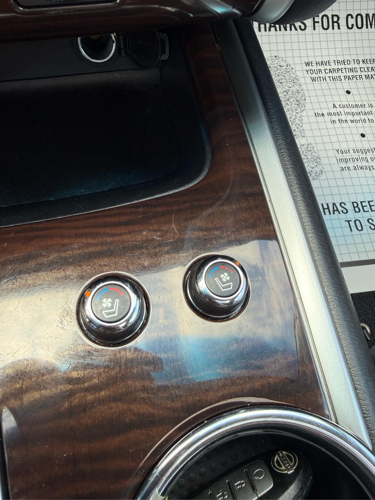 Nissan Pathfinder Platinum 4WD 2014