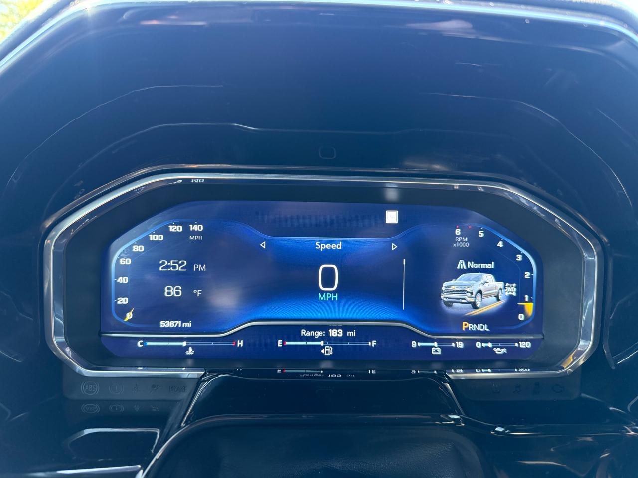 Chevrolet Silverado 1500 LT Crew Cab 4WD 2022