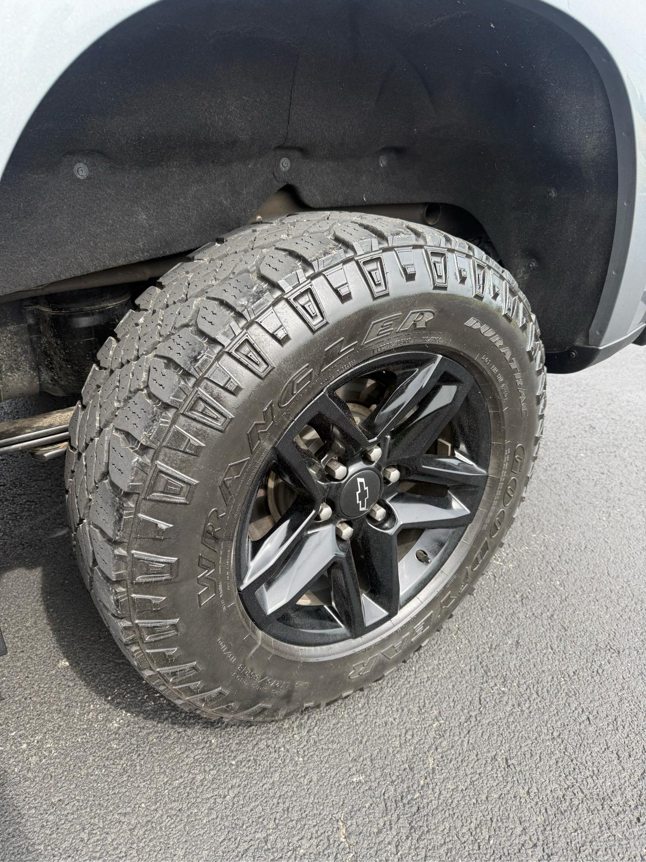 Chevrolet Silverado 1500 LT Trail Boss Crew Cab 4WD 2020