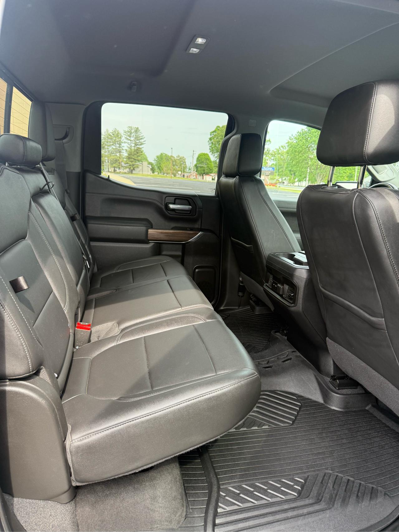 Chevrolet Silverado 1500 LT Trail Boss Crew Cab 4WD 2020