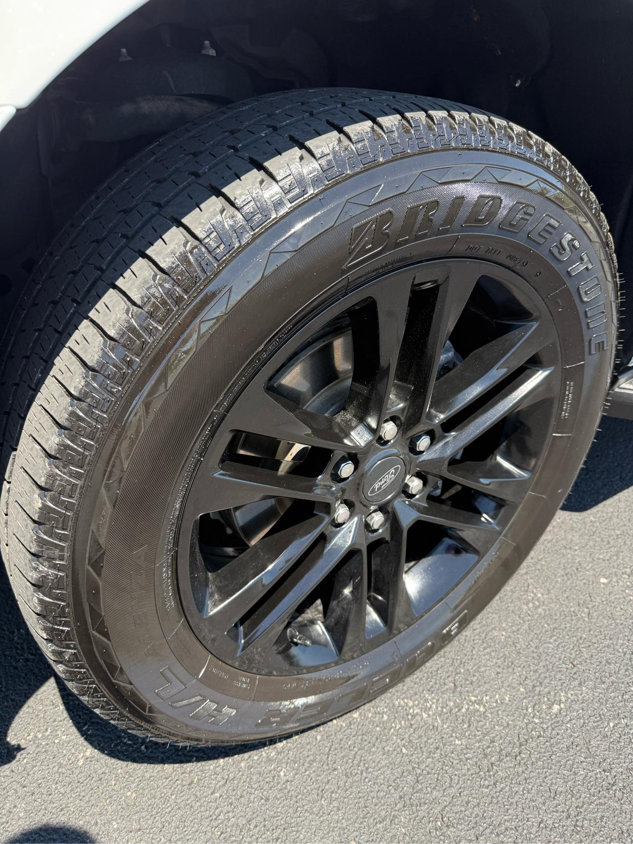 Ford Expedition XLT 2022