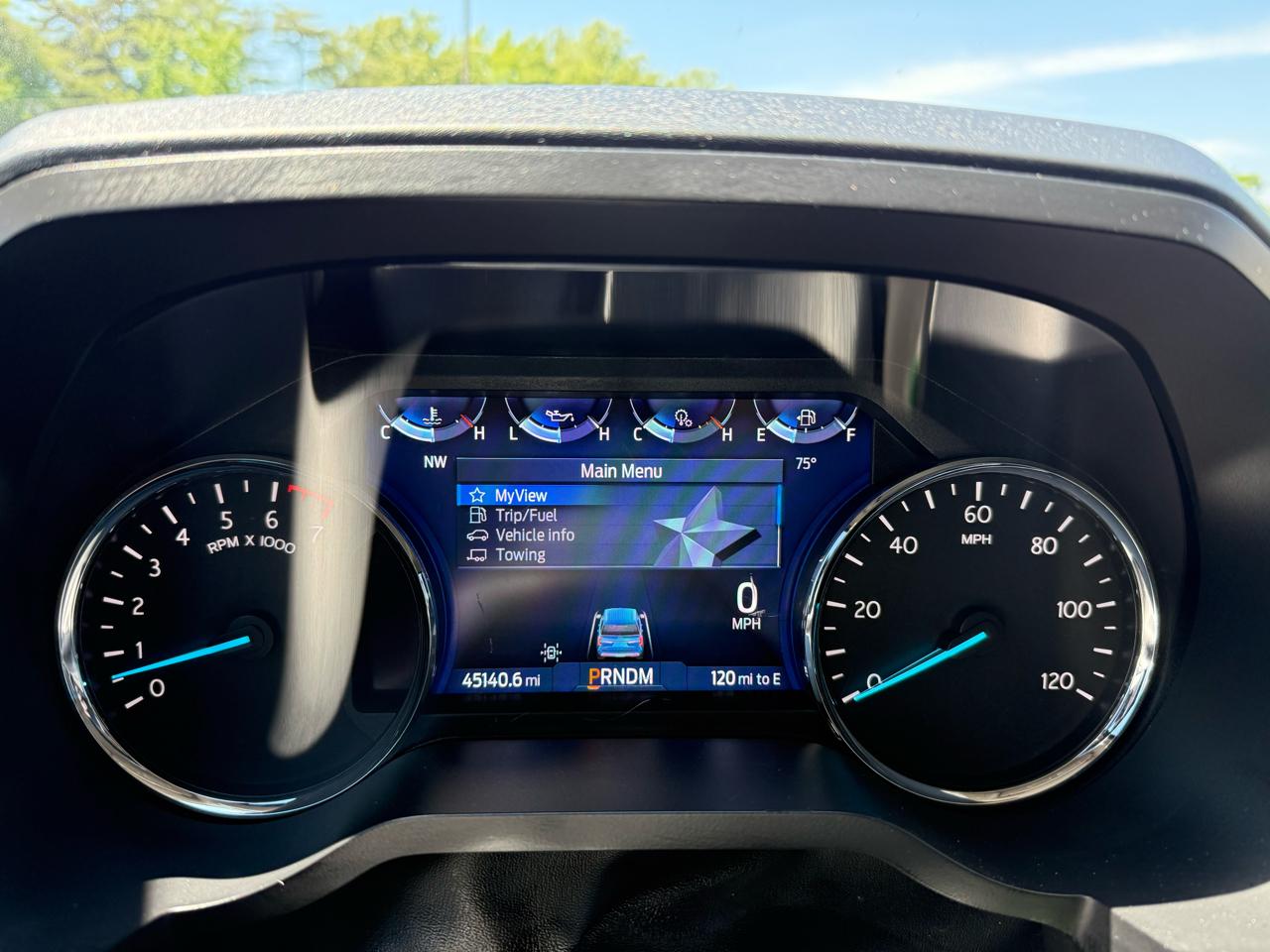 Ford Expedition XLT 2022