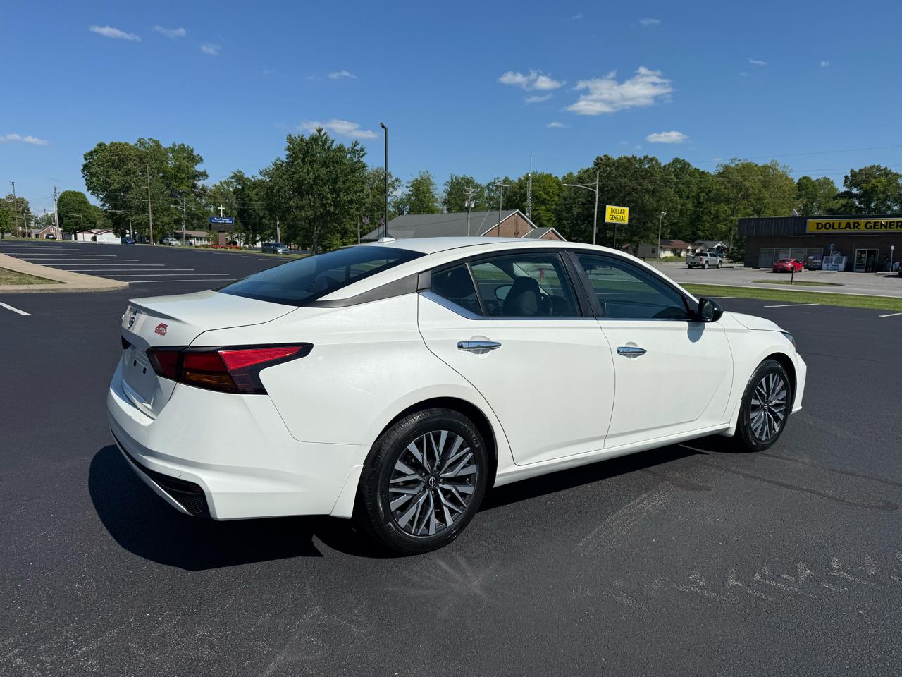 Nissan Altima 2.5 SV 2025