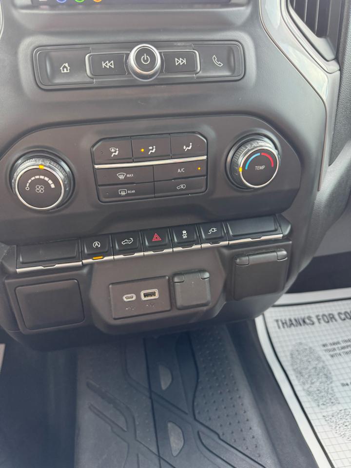 Chevrolet Silverado 1500  2021