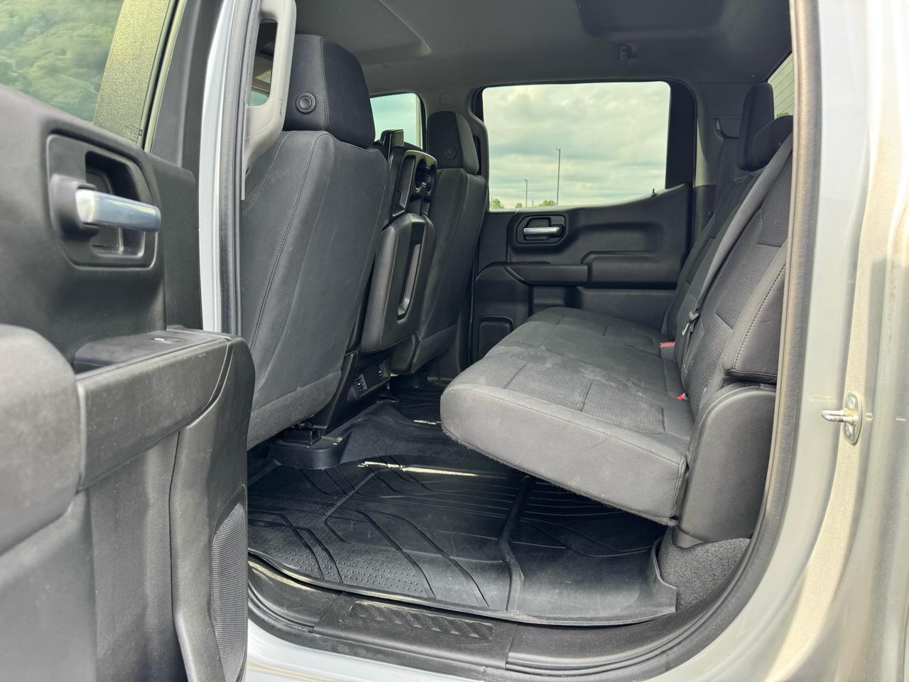Chevrolet Silverado 1500  2021