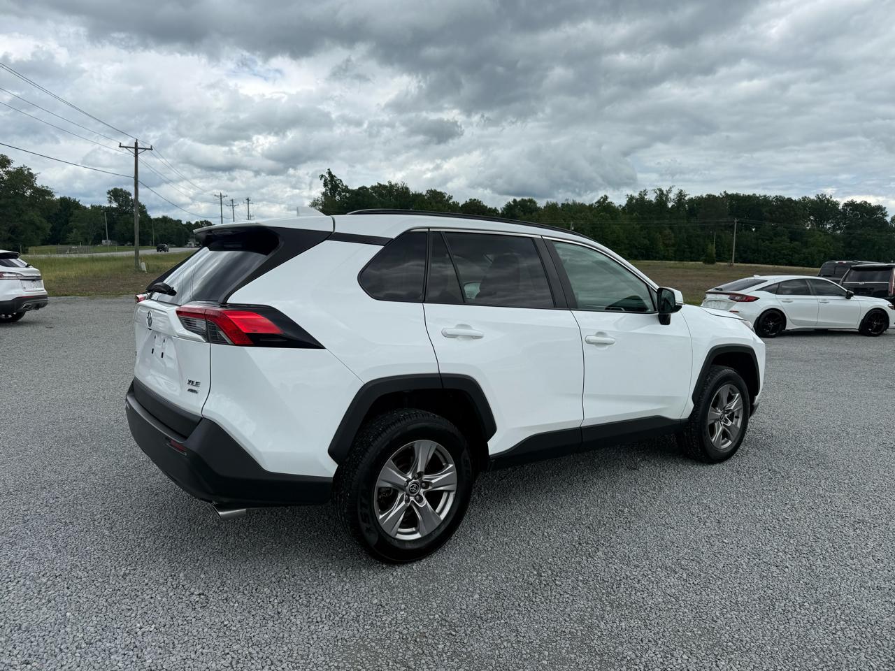Toyota RAV4 XLE AWD 2022