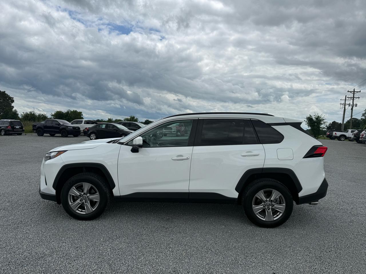 Toyota RAV4 XLE AWD 2022