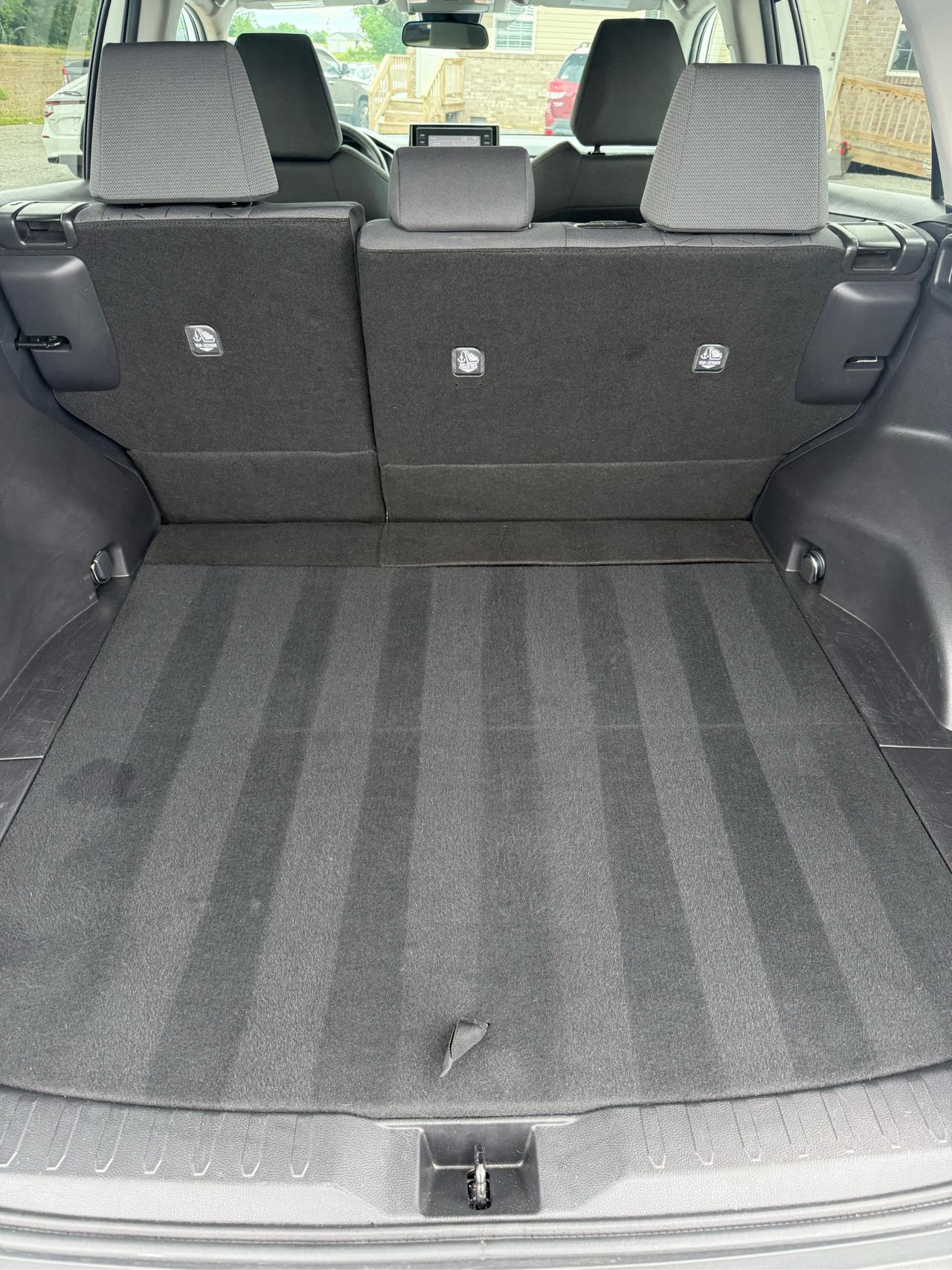 Toyota RAV4 XLE AWD 2022