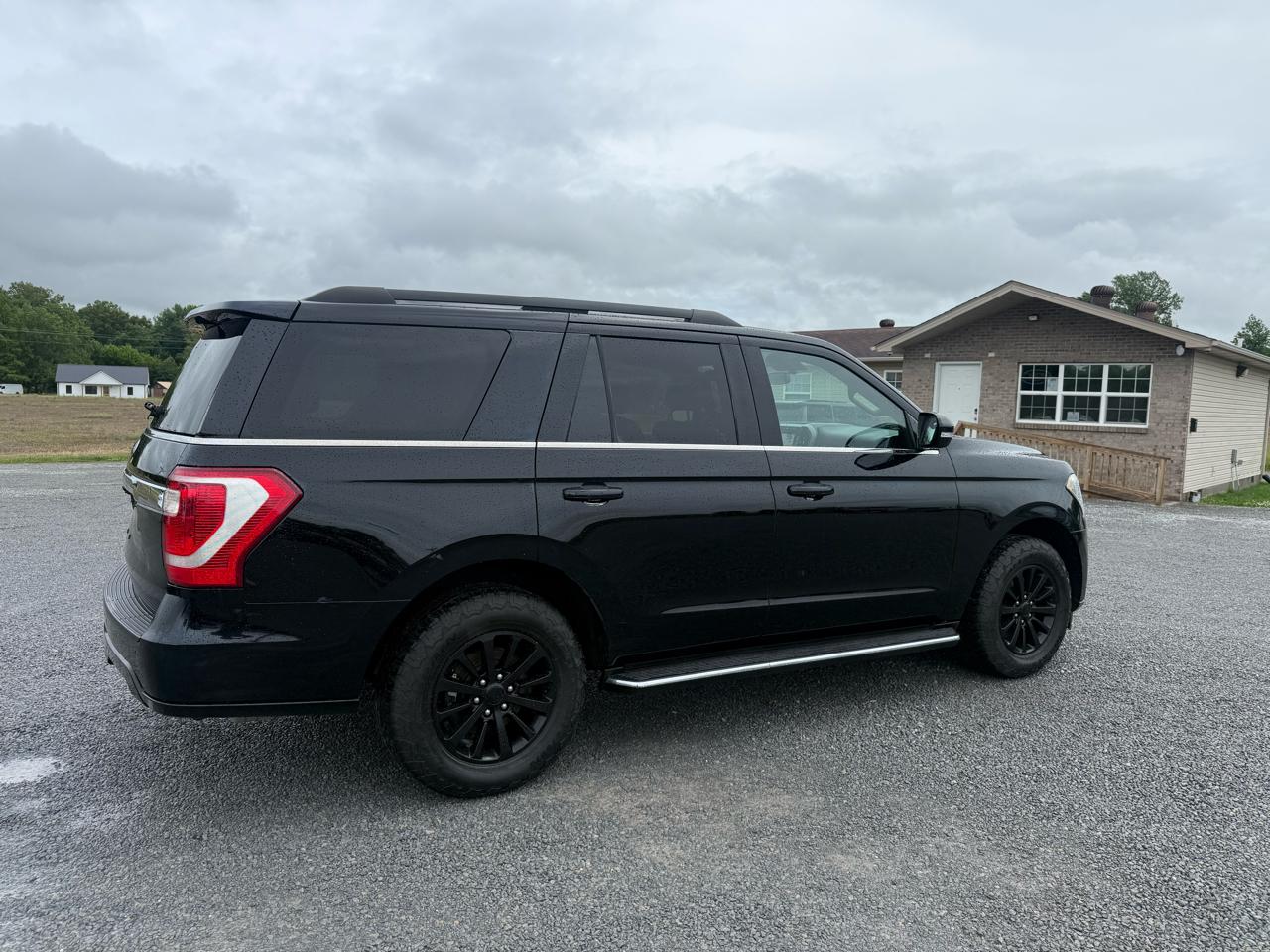 Ford Expedition XLT 4WD 2018