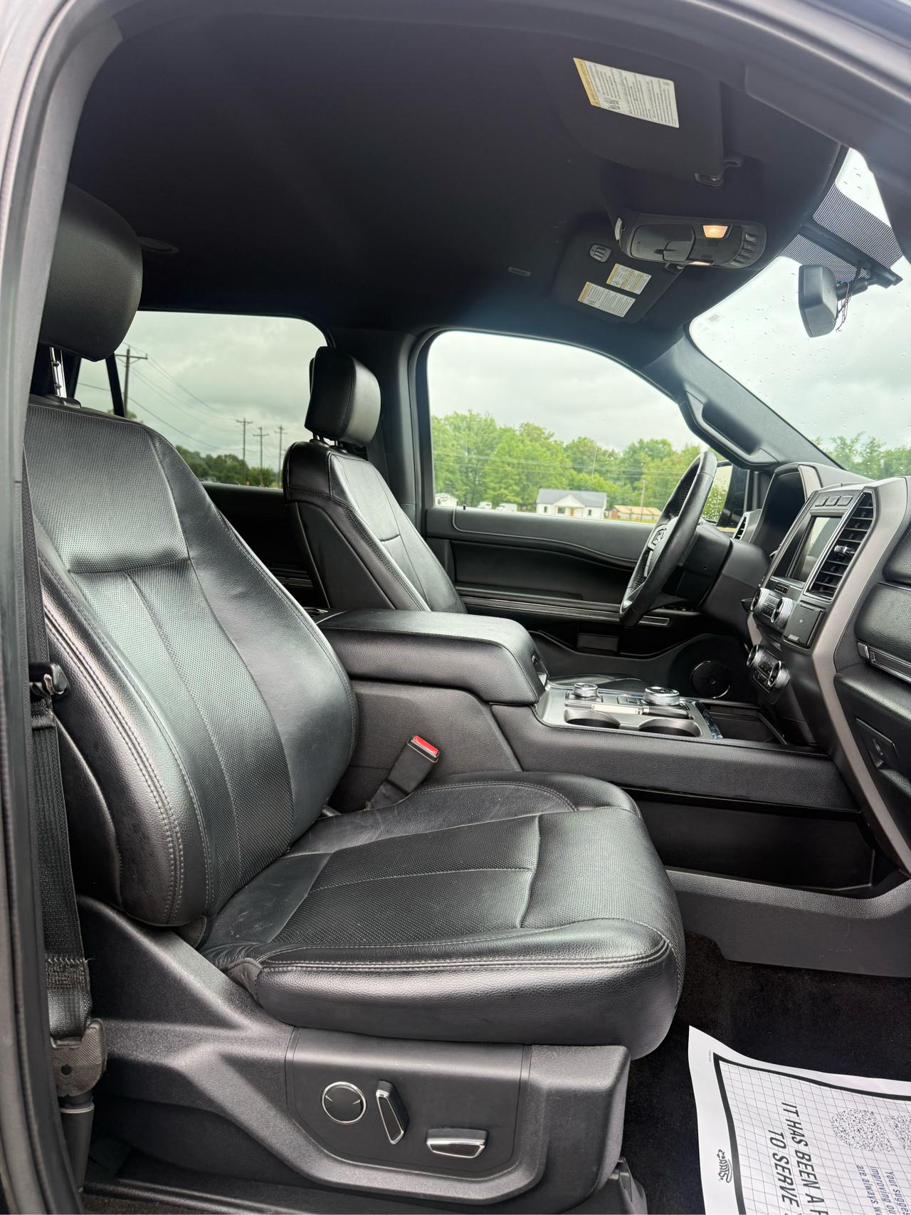 Ford Expedition XLT 4WD 2018