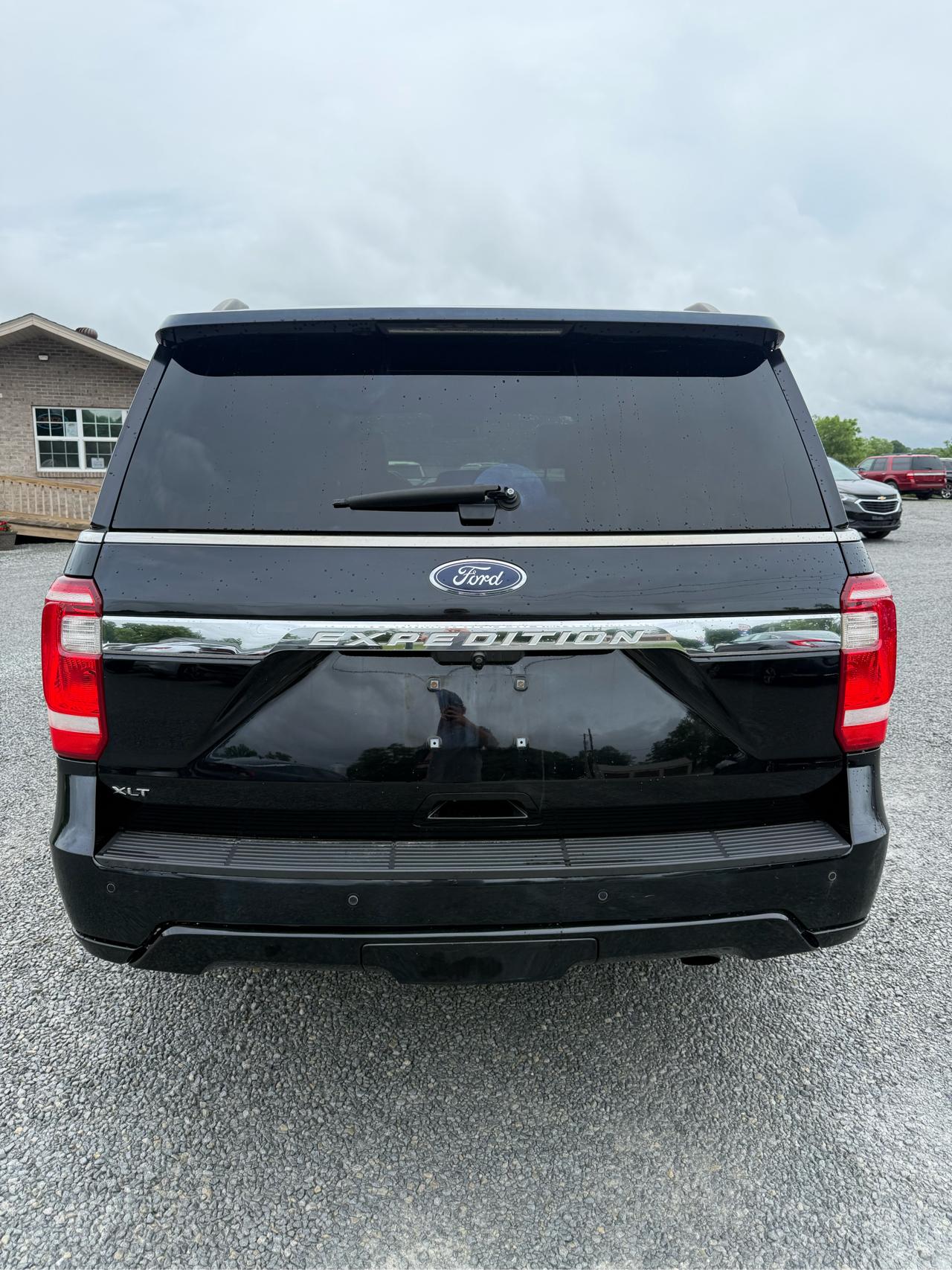 Ford Expedition XLT 4WD 2018