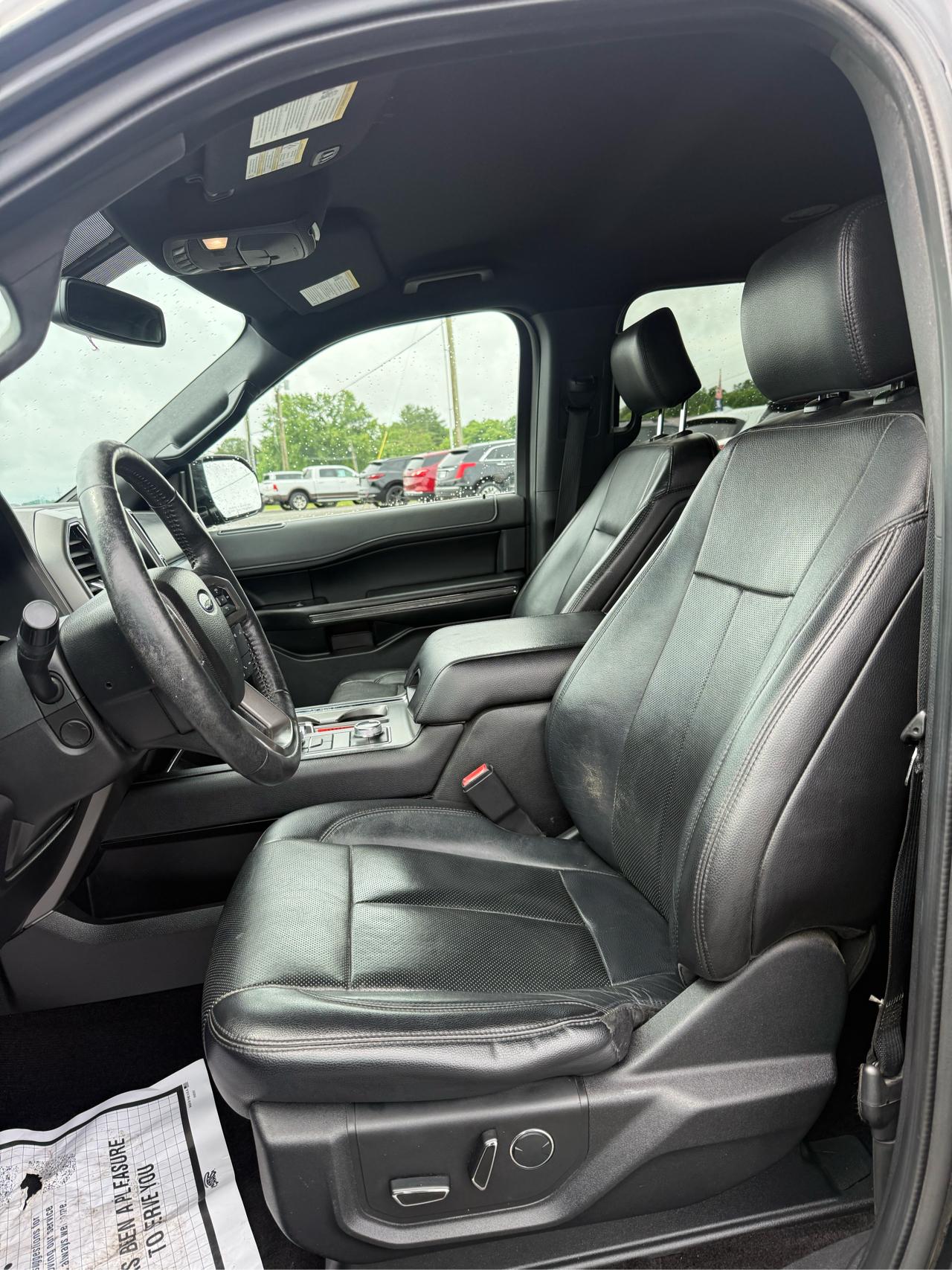 Ford Expedition XLT 4WD 2018