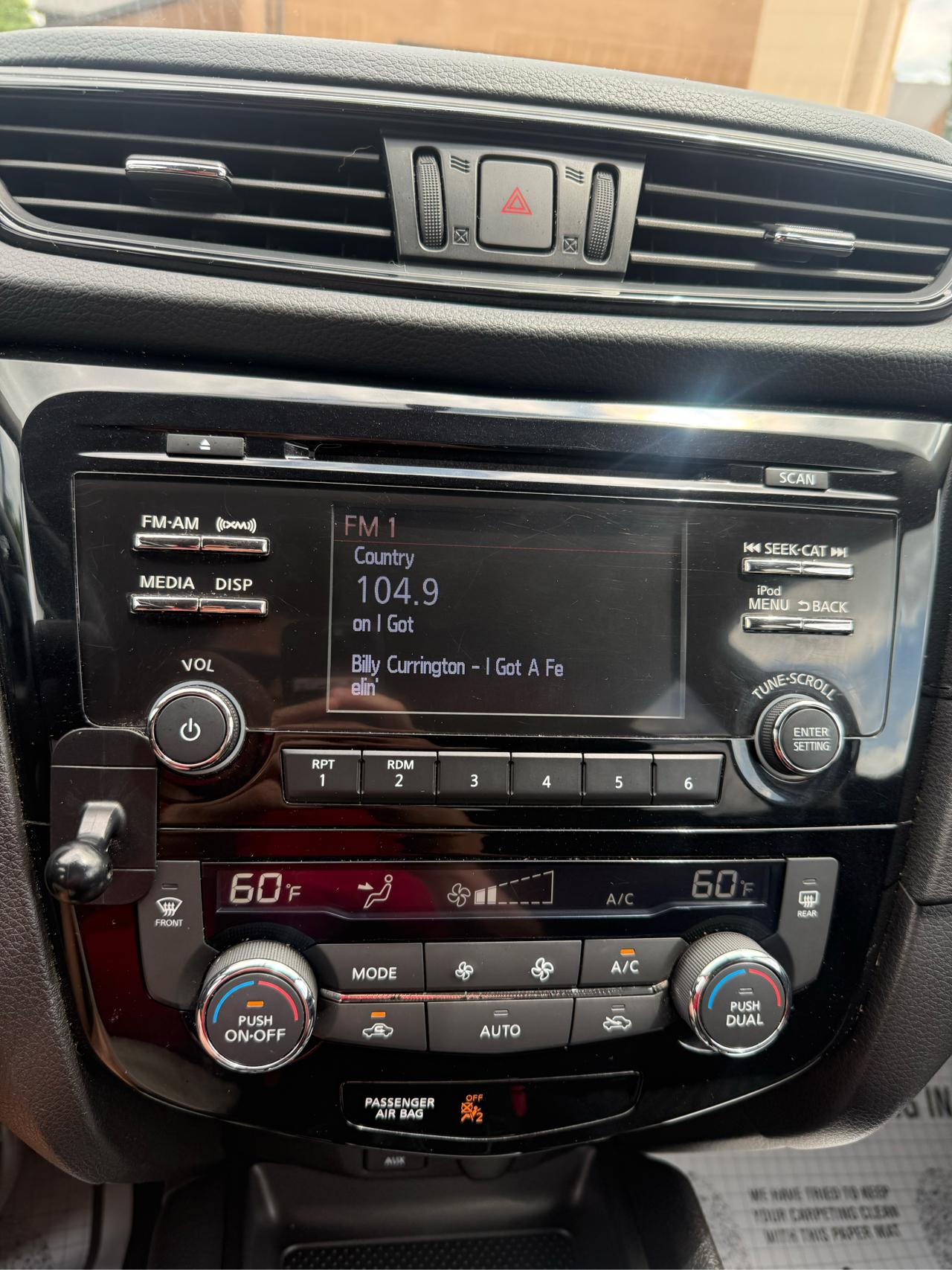 Nissan Rogue SV AWD 2017