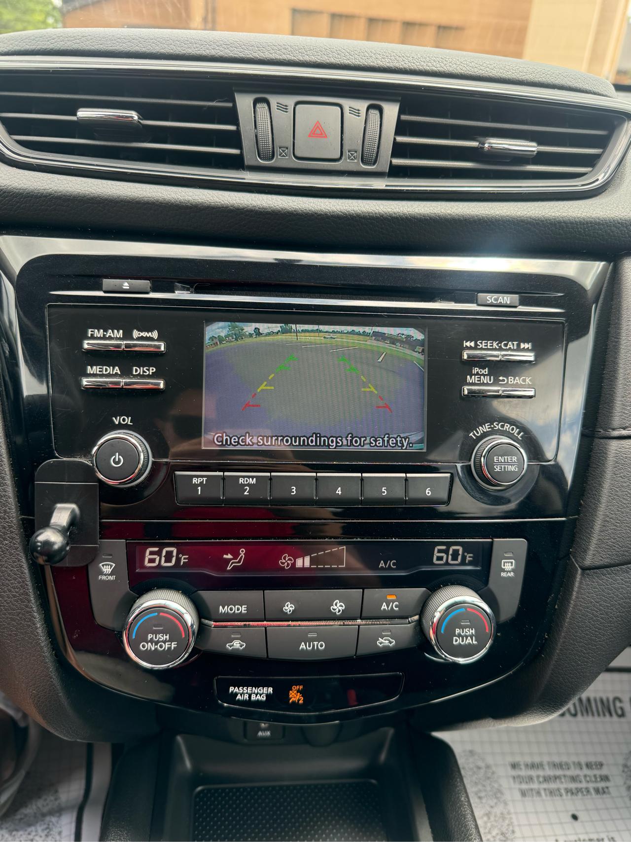 Nissan Rogue SV AWD 2017